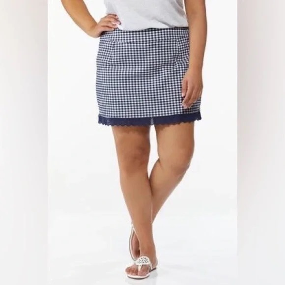 Cato | Plus Size Gingham Lace Trim Skort Plus Size Available - Picture 2 of 3